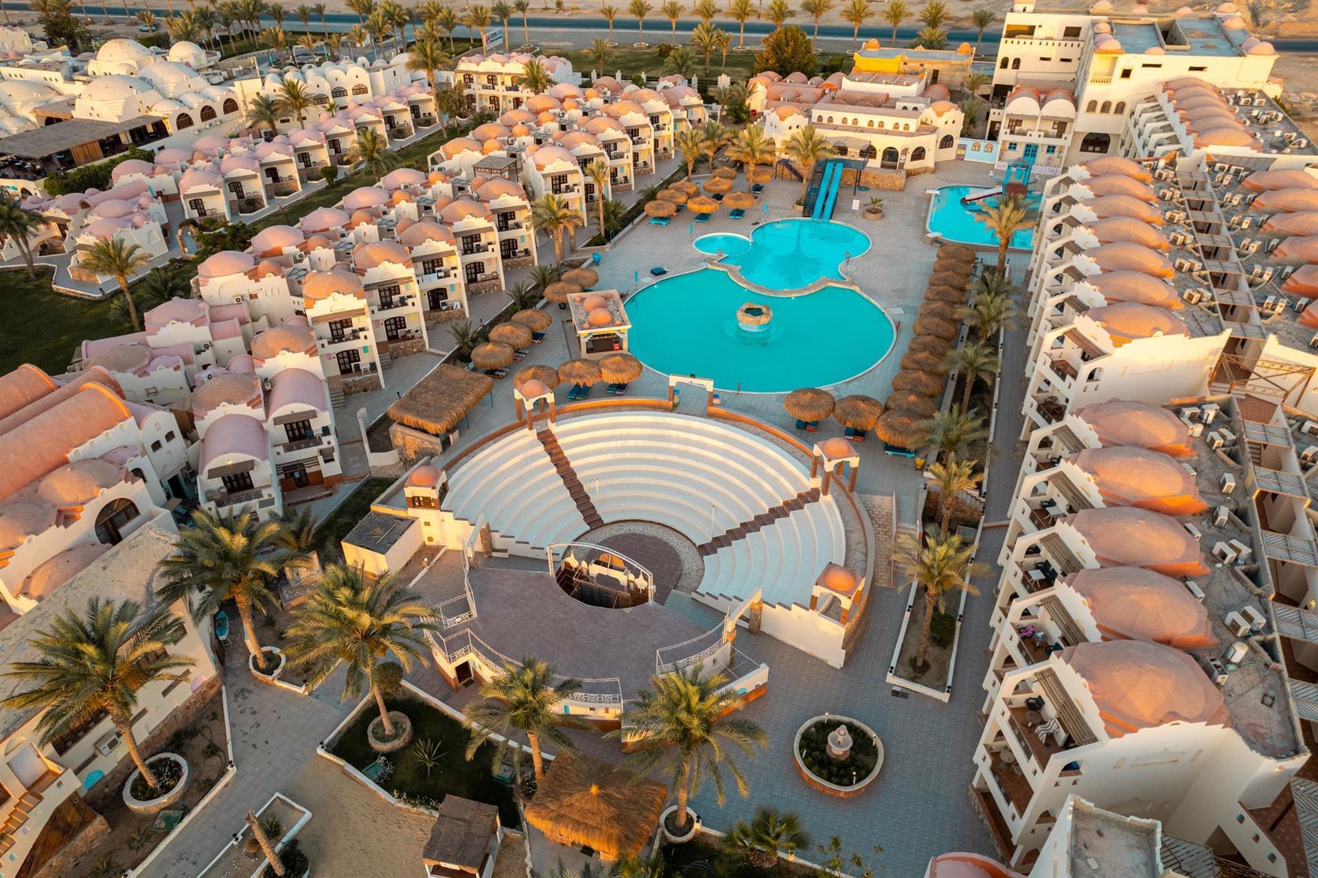 Protels Beach Club & SPA Resort fotó